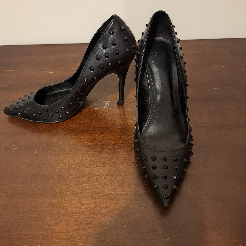 Black heels
